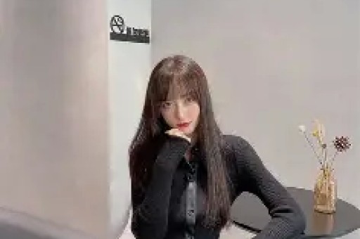 曾自称“覃海洋未婚妻”网红被指诈骗或达数亿警方回应